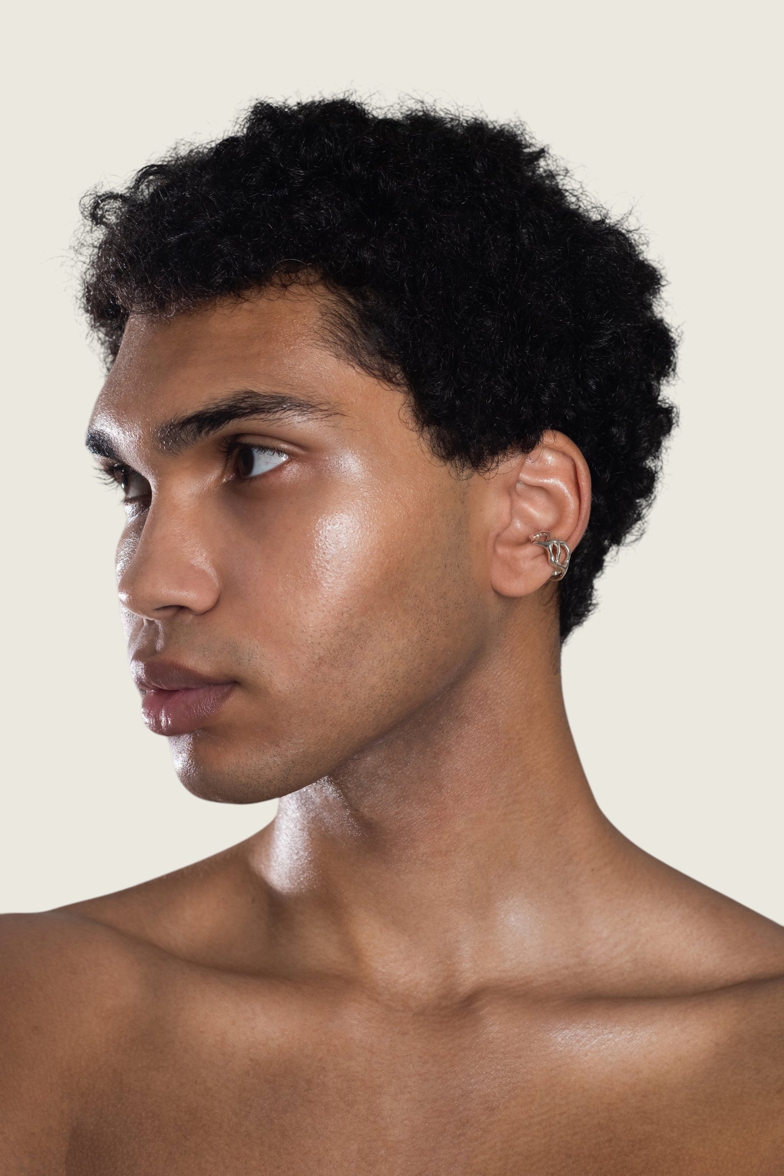 Pirate earring w co.dangle