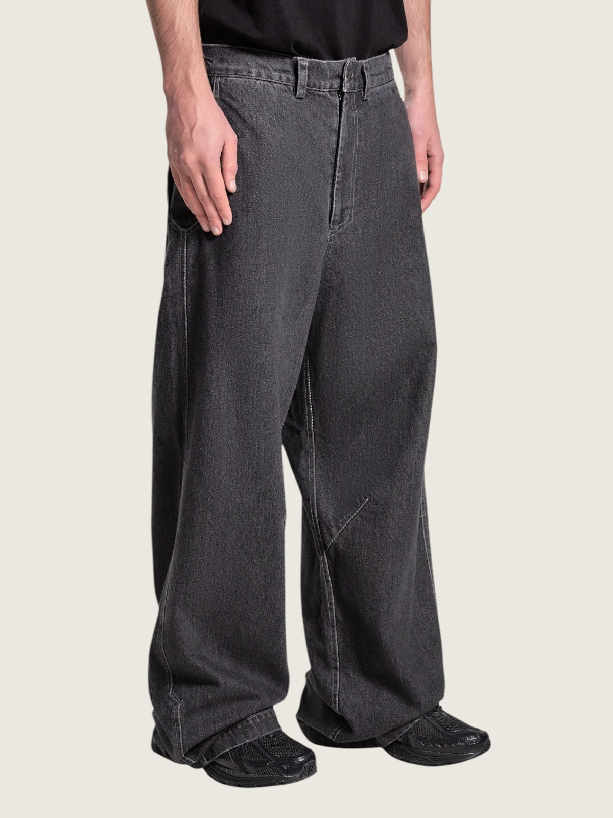 Adjusting jeans combo