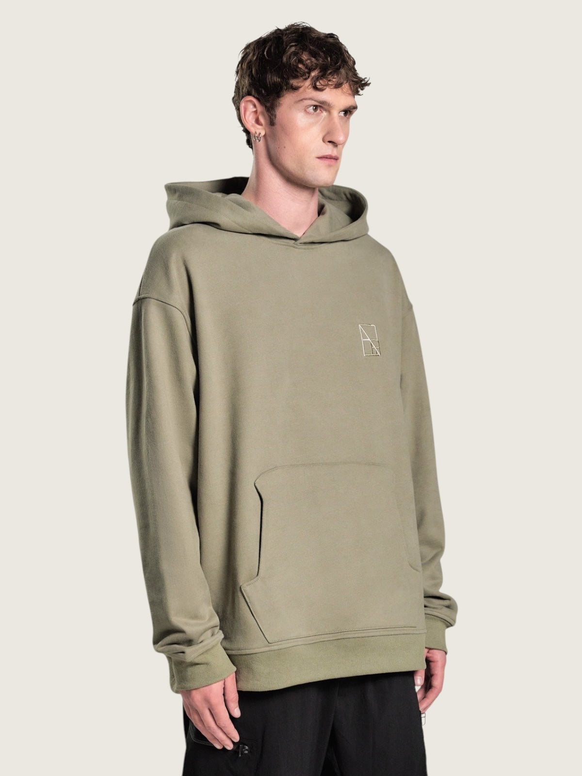 Trapezoid hoodie "Format" green