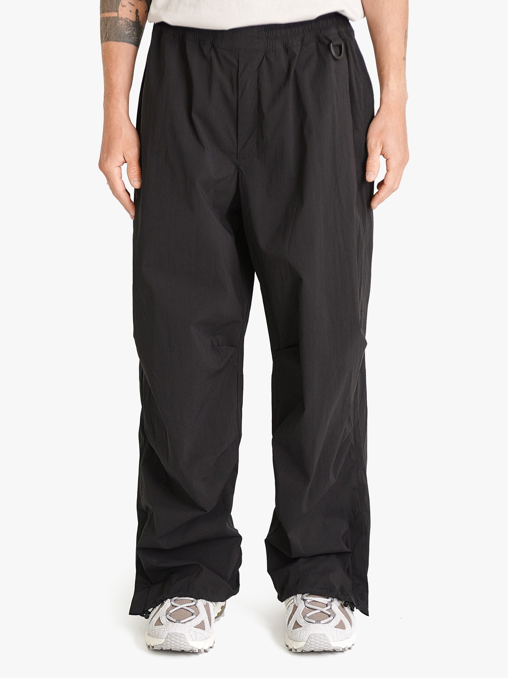 Pleat track pants black