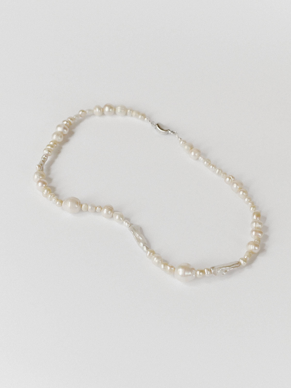 Pearly necklace